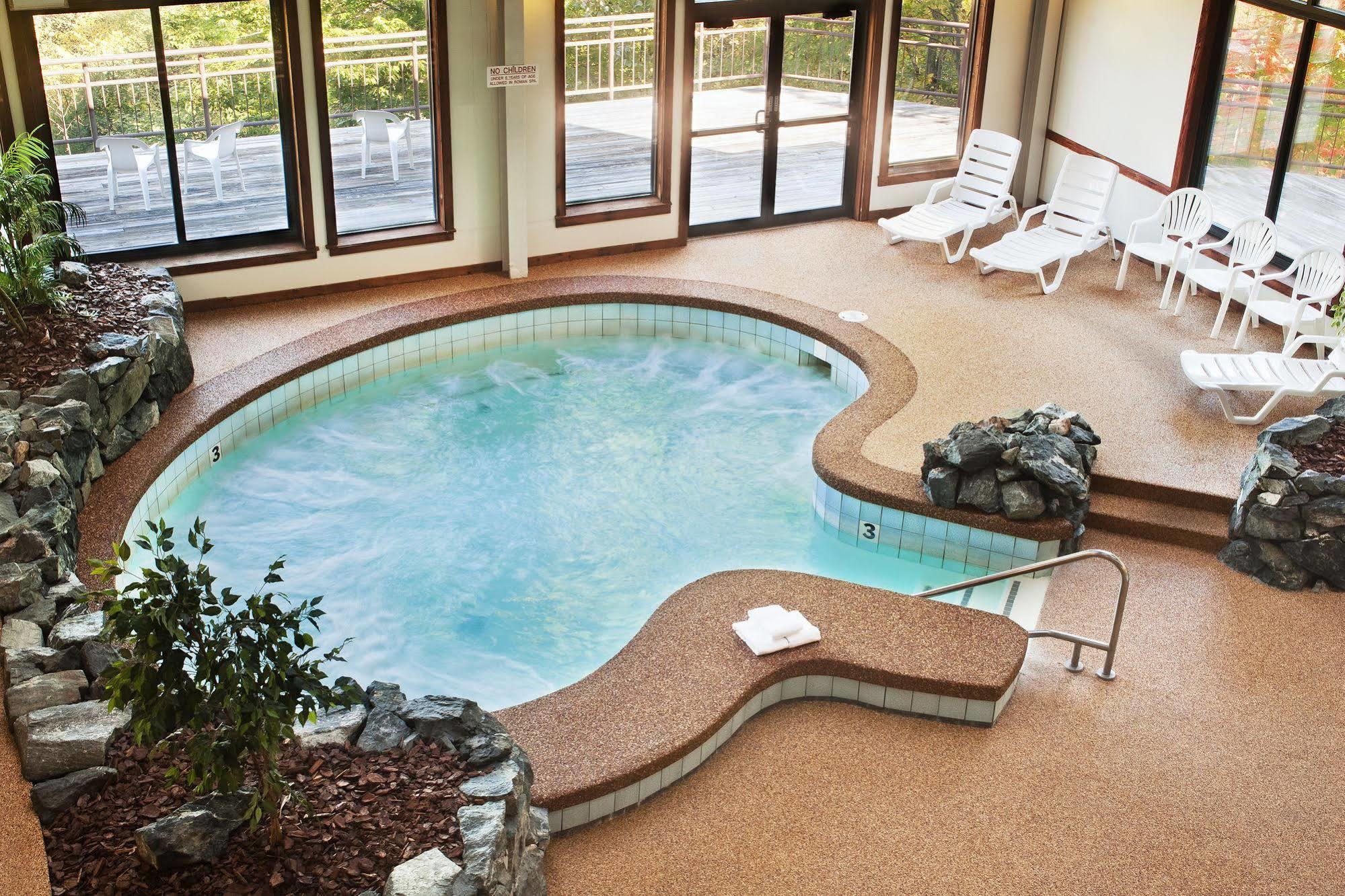 The Summit Resort Weirs Beach Exterior foto